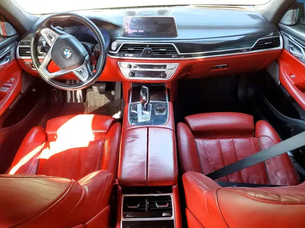 WBA7F0C32HGM22242 2017 BMW 7ER - Image 8