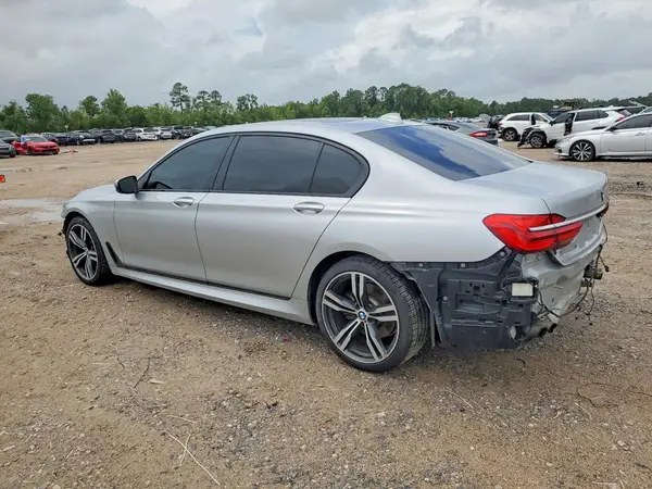 WBA7F0C33HGM21603 2017 BMW 7ER - Image 2