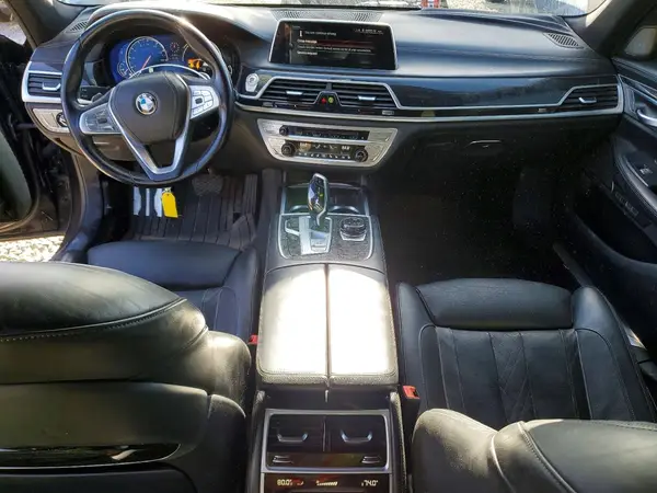 WBA7F0C33HGM22122 2017 BMW 7ER - Image 8