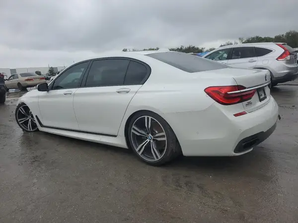 WBA7F0C34HGM21478 2017 BMW 7ER - Image 2