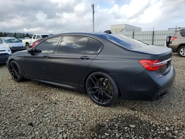 WBA7F0C34HGM21674 2017 BMW 7ER - Image 2