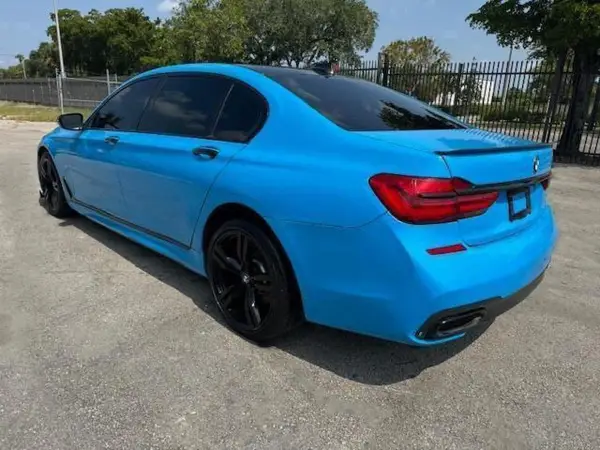 WBA7F0C34HGM22159 2017 BMW 7ER - Image 2