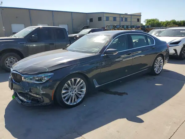 WBA7F0C35HGM21585 2017 BMW 7ER - Image 1