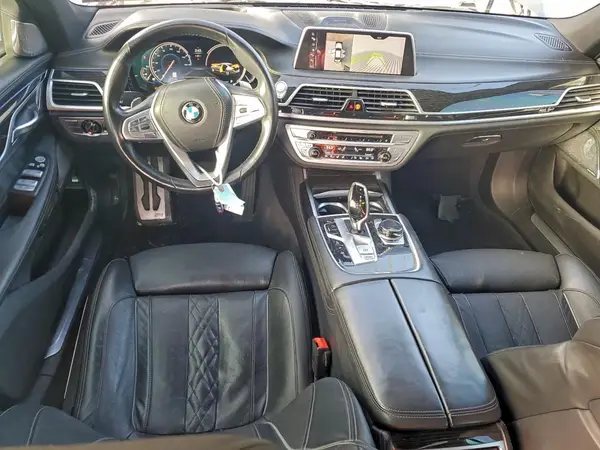 WBA7F0C36HGM22342 2017 BMW 7ER - Image 8