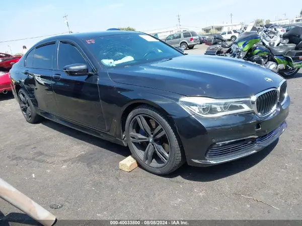 WBA7F0C37HGM22205 2017 BMW 7ER - Image 1