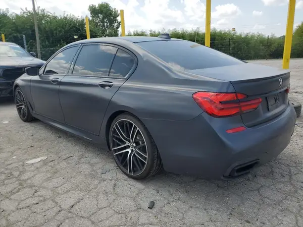 WBA7F0C38HGM21712 2017 BMW 7ER - Image 2