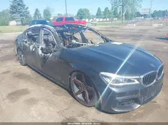 WBA7F0C38HGM21869 2017 BMW 7ER