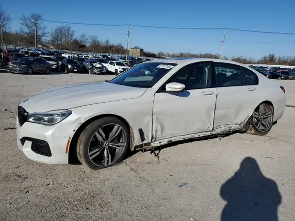 WBA7F0C39HGM22030 2017 BMW 7ER - Image 1