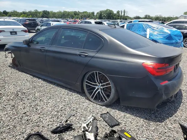 WBA7F0C39HGM22304 2017 BMW 7ER - Image 2
