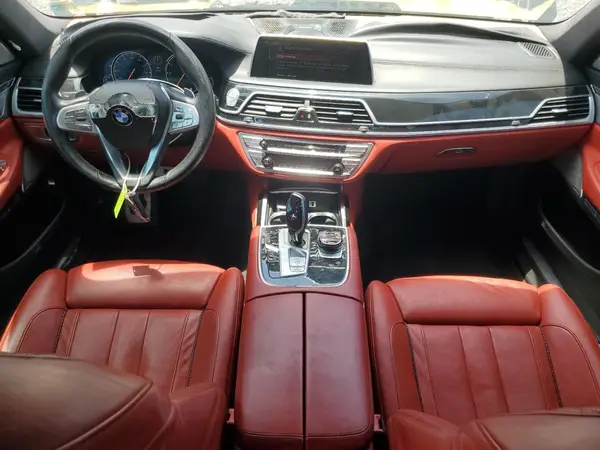 WBA7F0C39HGM22304 2017 BMW 7ER - Image 8