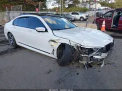 WBA7F0C50GGM20912 2016 BMW 7ER