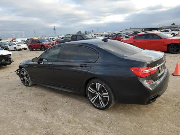 WBA7F0C50HGM21060 2017 BMW 7ER - Image 2