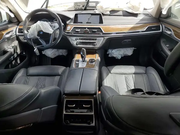 WBA7F0C50JGM23722 2018 BMW 7ER - Image 8
