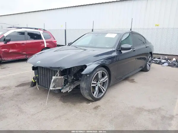 WBA7F0C50KGM26010 2019 BMW 7ER - Image 2