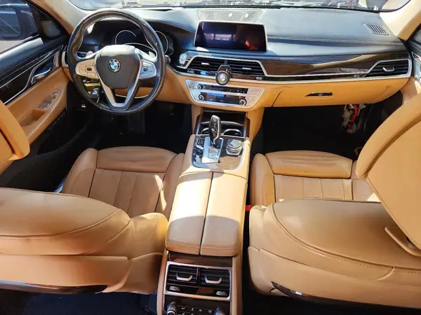 WBA7F0C51GGL99679 2016 BMW 7ER - Image 8