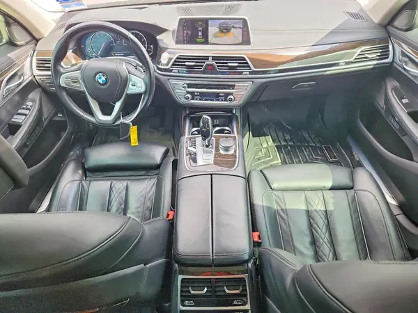 WBA7F0C51GGL99990 2016 BMW 7ER - Image 8