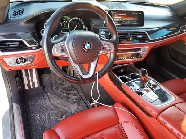 WBA7F0C51HGM21052 2017 BMW 7ER - Image 8