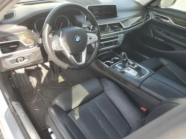 WBA7F0C51JGM23969 2018 BMW 7ER - Image 8