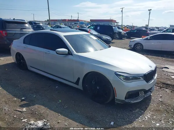 WBA7F0C51KGM25903 2019 BMW 7ER - Image 1