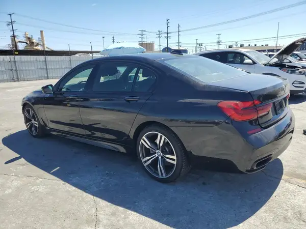WBA7F0C51KGM26016 2019 BMW 7ER - Image 2
