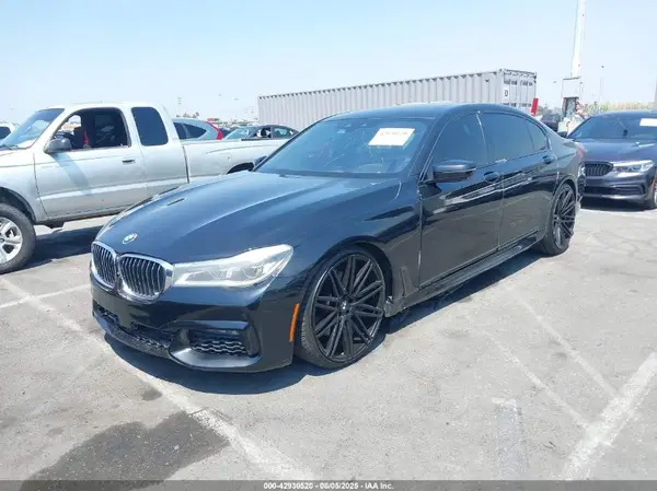 WBA7F0C52GGL99237 2016 BMW 7ER - Image 2