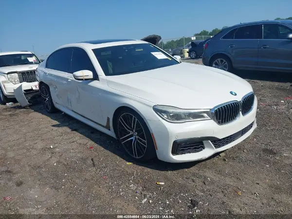 WBA7F0C52GGL99450 2016 BMW 7ER - Image 1