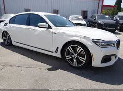 WBA7F0C52JGM23673 2018 BMW 7ER