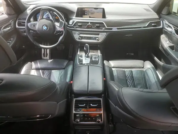 WBA7F0C52KGM24906 2019 BMW 7ER - Image 8