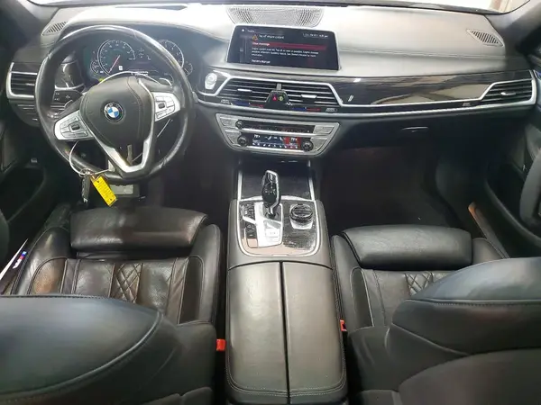 WBA7F0C52KGM25151 2019 BMW 7ER - Image 8