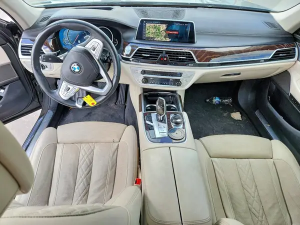 WBA7F0C52KGM25909 2019 BMW 7ER - Image 8