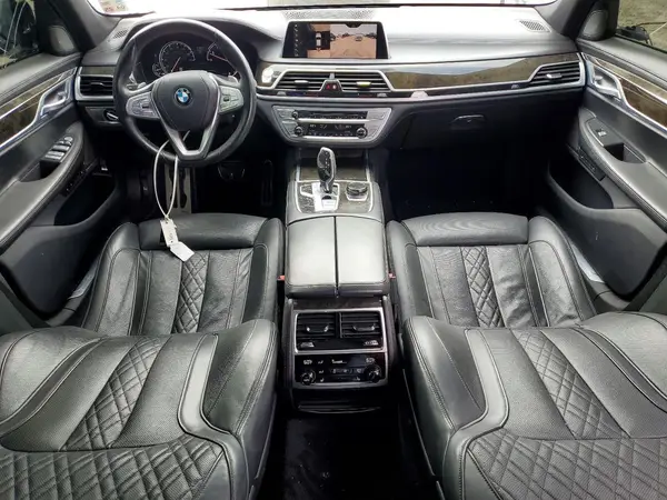 WBA7F0C52KGM25926 2019 BMW 7ER - Image 8