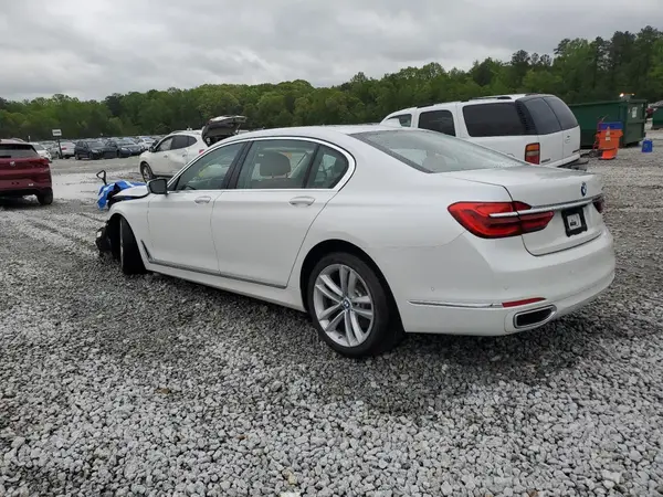 WBA7F0C53JGM22614 2018 BMW 7ER - Image 2
