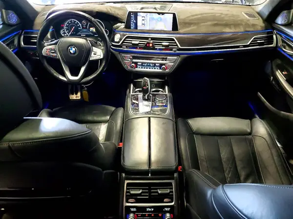 WBA7F0C54GGL99868 2016 BMW 7ER - Image 8