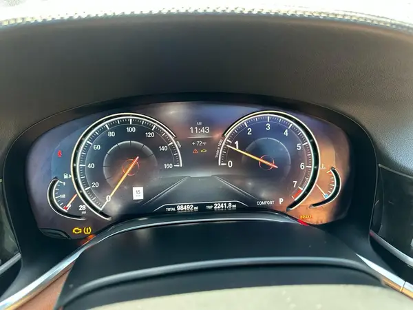 WBA7F0C54GGM20864 2016 BMW 7ER - Image 8