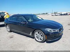 WBA7F0C54JGM22900 2018 BMW 7ER