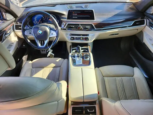 WBA7F0C54JGM22962 2018 BMW 7ER - Image 8
