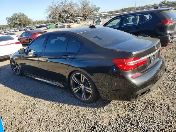 WBA7F0C55GGL99569 2016 BMW 7ER - Image 2