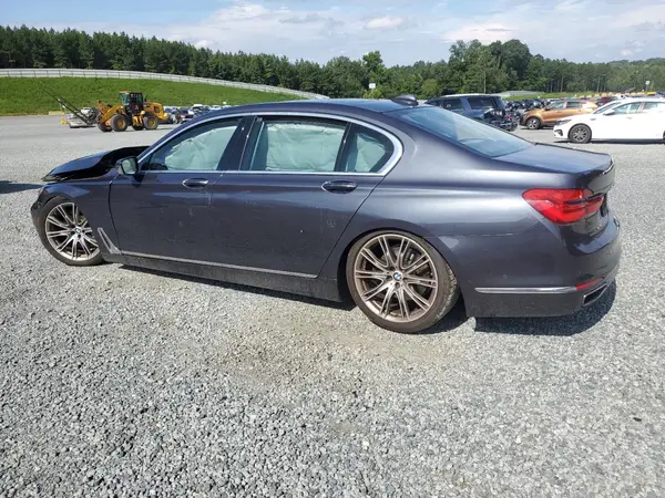 WBA7F0C55GGM20887 2016 BMW 7ER - Image 2