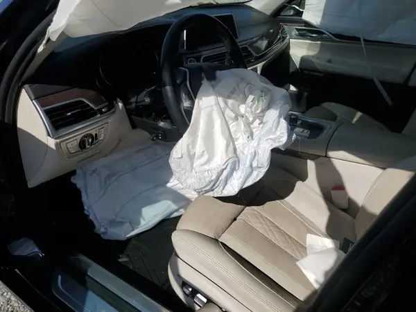 WBA7F0C55GGM20887 2016 BMW 7ER - Image 8