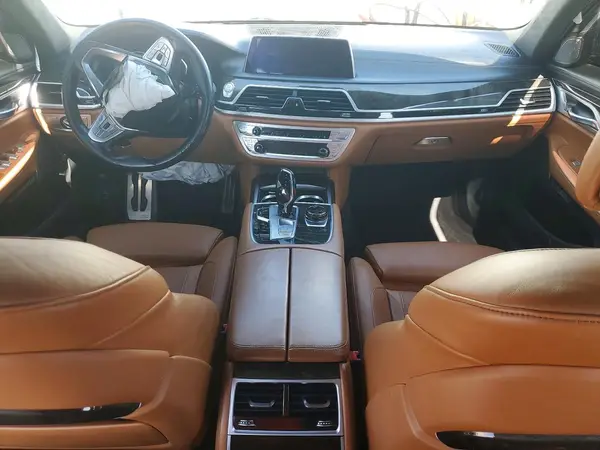 WBA7F0C55JGM23828 2018 BMW 7ER - Image 8