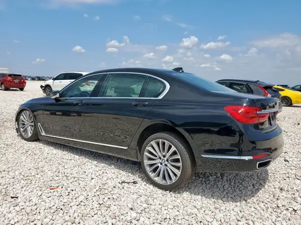WBA7F0C55KGM25371 2019 BMW 7ER - Image 2