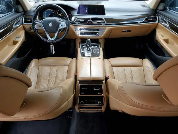 WBA7F0C56GGL99709 2016 BMW 7ER - Image 8