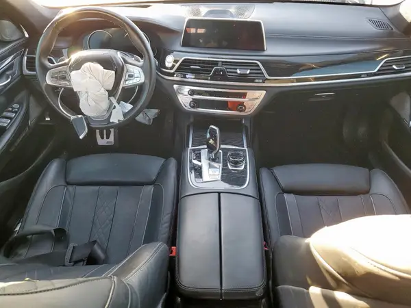 WBA7F0C56HGM20933 2017 BMW 7ER - Image 8