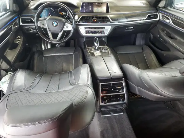 WBA7F0C56JGM22820 2018 BMW 7ER - Image 8