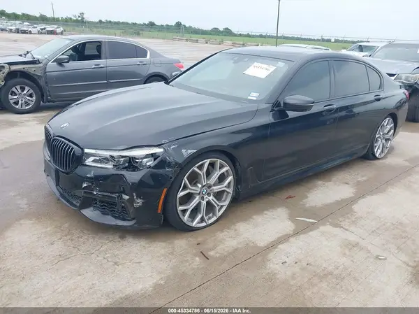 WBA7F0C56KGM24861 2019 BMW 7ER - Image 2