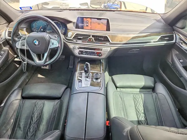 WBA7F0C56KGM25864 2019 BMW 7ER - Image 8