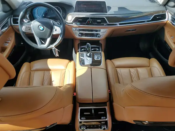 WBA7F0C57GGL99914 2016 BMW 7ER - Image 8
