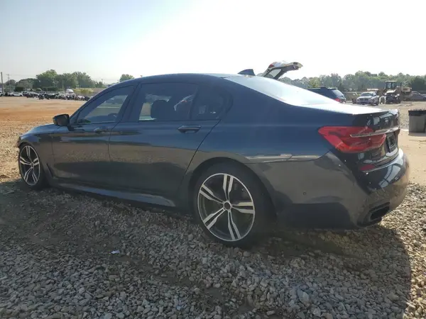 WBA7F0C57GGM20857 2016 BMW 7ER - Image 2