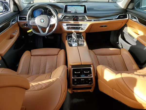 WBA7F0C57KGM24576 2019 BMW 7ER - Image 8