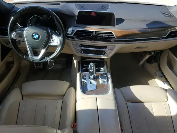 WBA7F0C58GGM20723 2016 BMW 7ER - Image 8